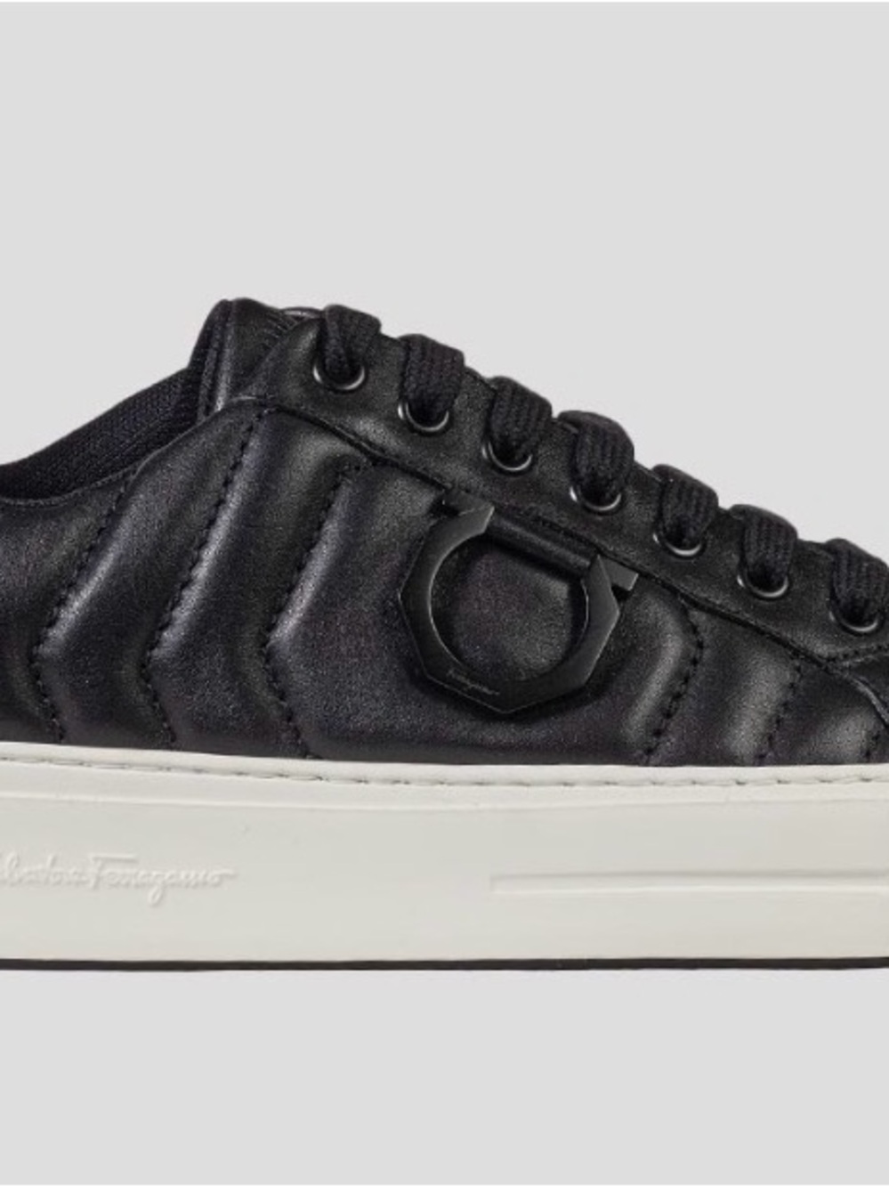 Salvatore Ferragamo Men’s Black Leather Low-Top Lace-Up Sneakers. Size 5.5.